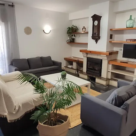 La Mare Bella Con Piscina, Wifi, Bbq A 8 Min En Coche De La Playa 펜션 Roda de Bará